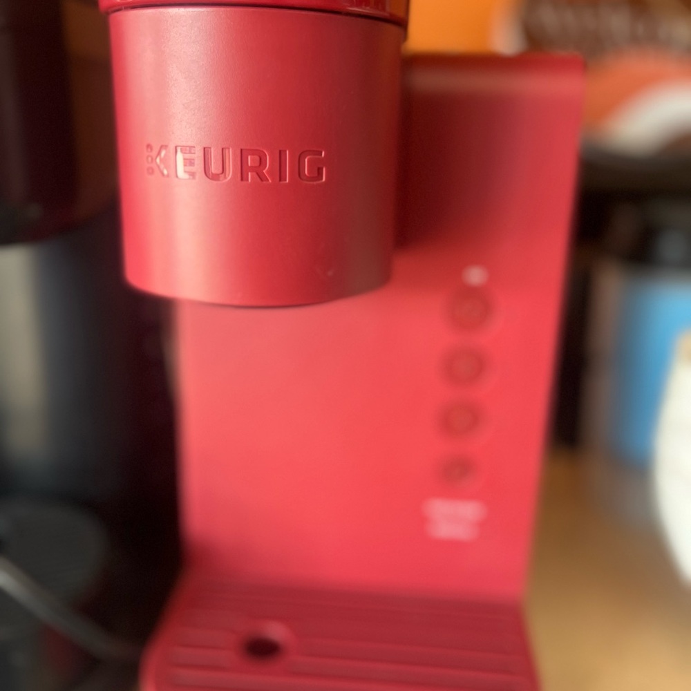 Keurig Single-Serve Coffee Maker in Vibrant Red